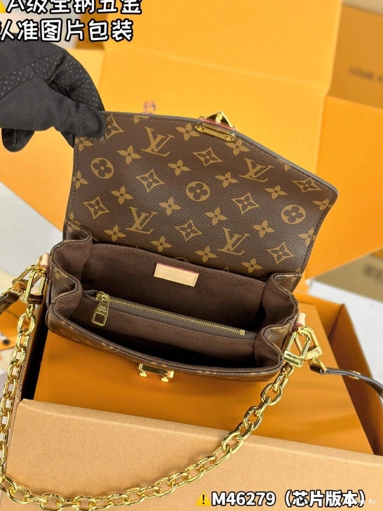 LOUIS POCHETTE EAST WEST METIS VUITTON 0825